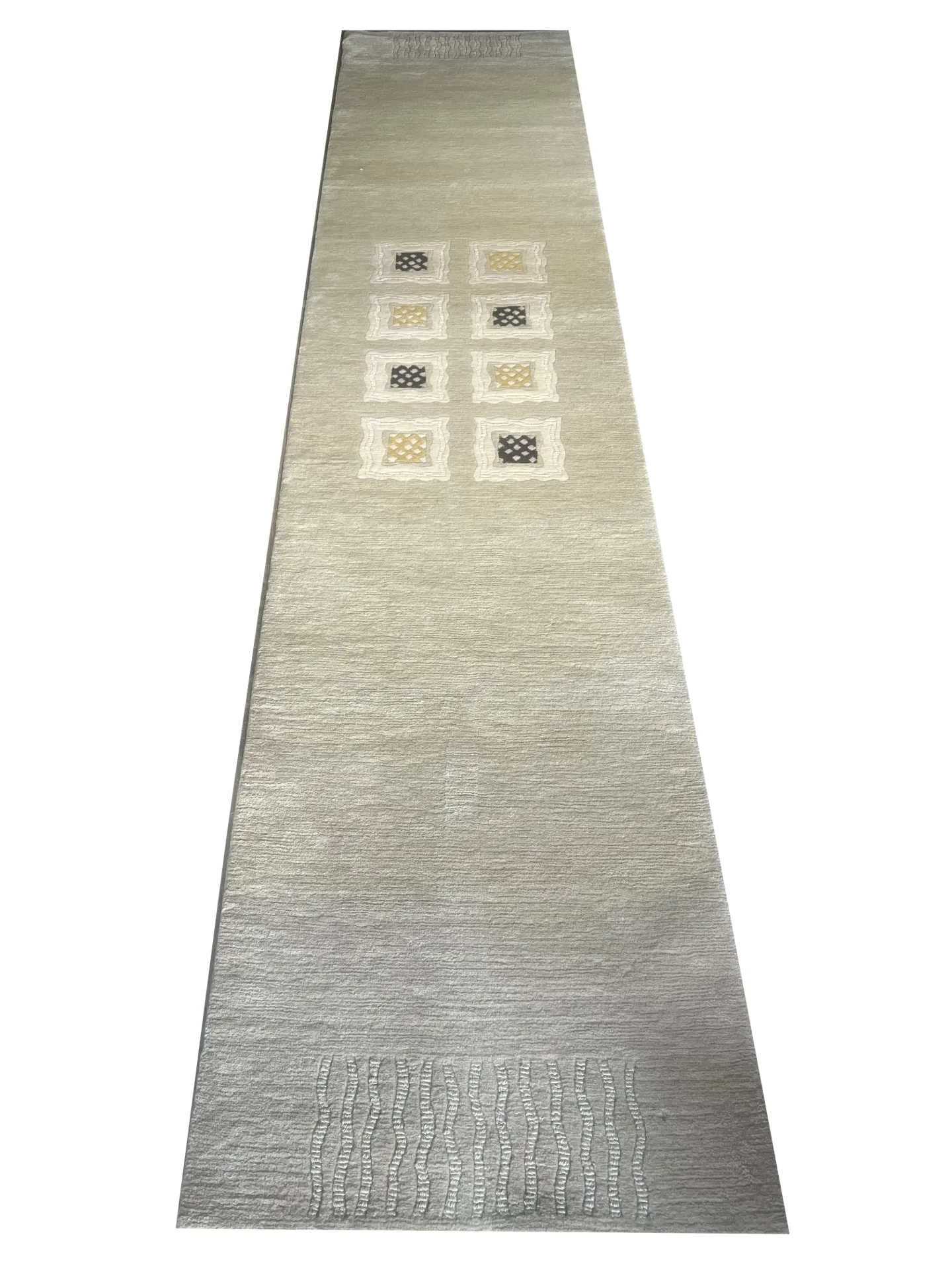 Nepal 335 x 74 cm -Stones2